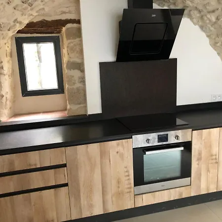 Parenthese Aux Portes D Uzes *