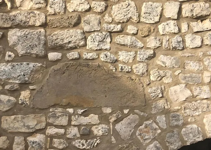 Parenthese Aux Portes D Uzes Сasa de vacaciones