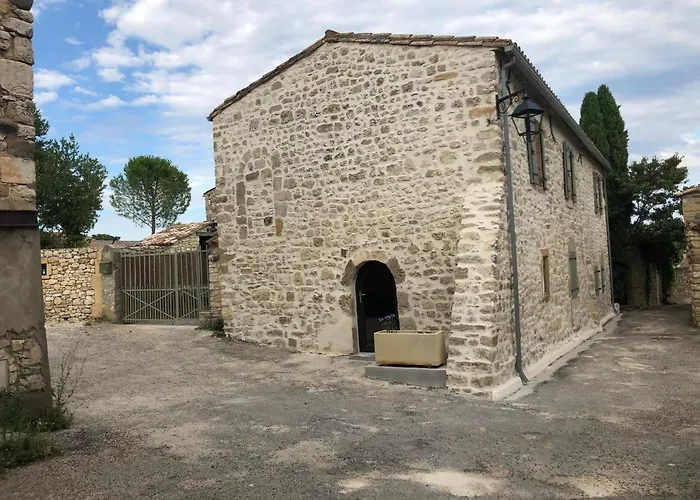 Parenthese Aux Portes D Uzes *